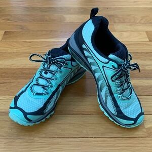 EUC Merrell Siren Edge 3 Waterproof Navy Wave Hiking Shoes